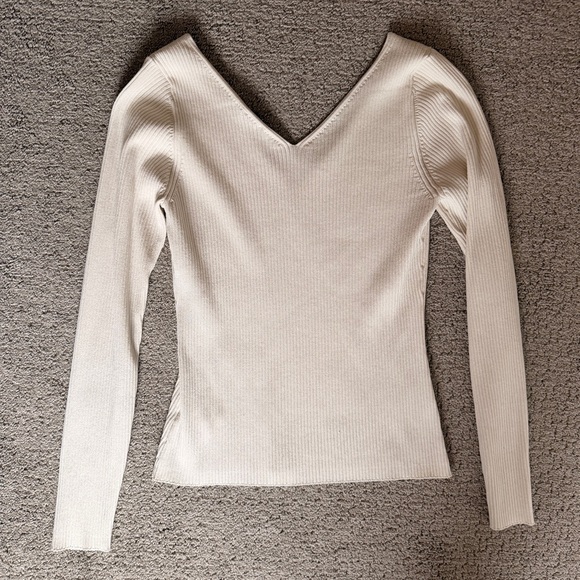 Express Ribbed Double V-neck Sweater - Picture 3 of 4